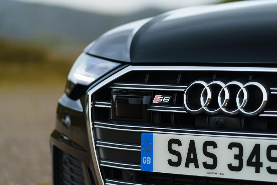 Детали экстерьера Audi S6 Avant TDI (C8) 2019 года  (UK) (фото 16 из 42)
